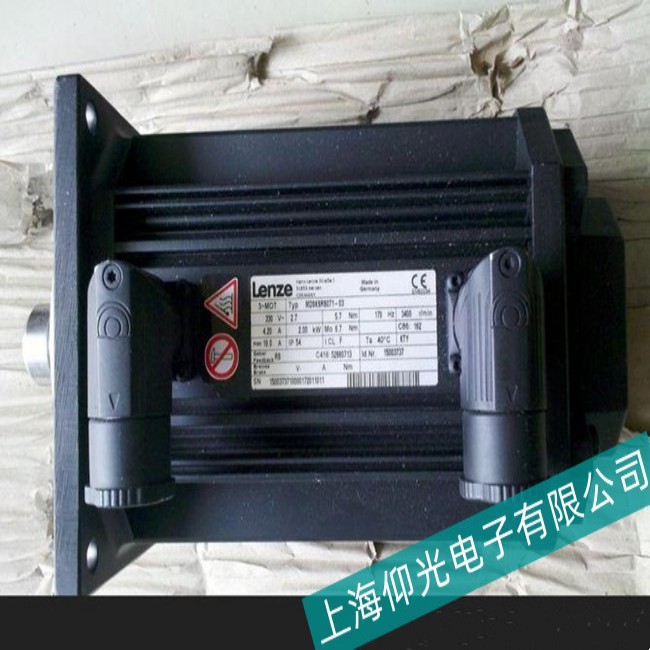 K݂E82EV113-4Cŷ늙C(j)^dϙzyS