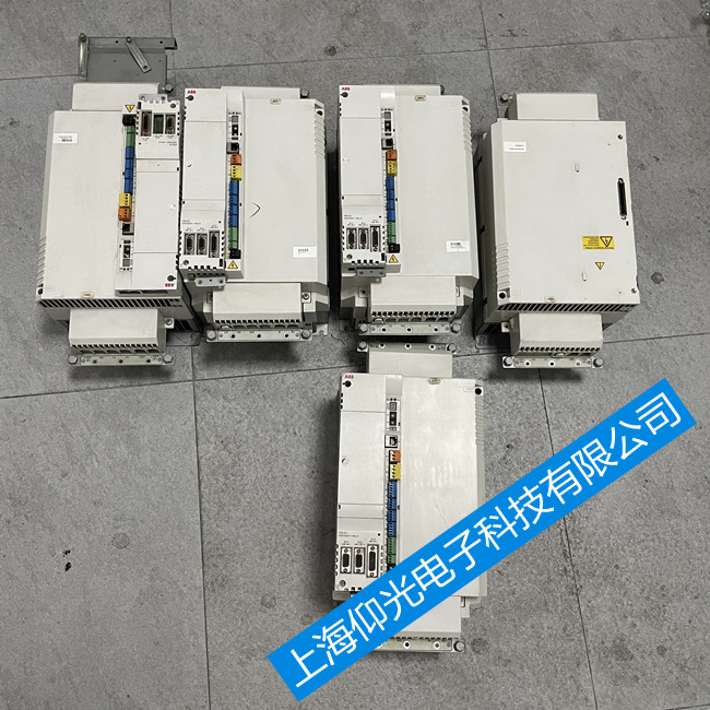 ABB MotiFlex e180驅(qū)動(dòng)器開機(jī)報(bào)警E103維修總結(jié)