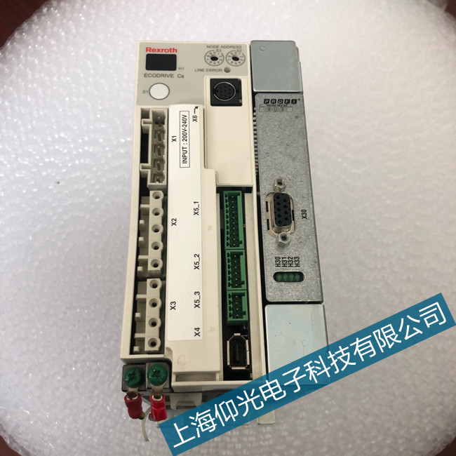 Ӣ����HCS04.2E-W0590�ŷ�F218ɢ�����^(gu��)��ͣ�C(j��)�S��