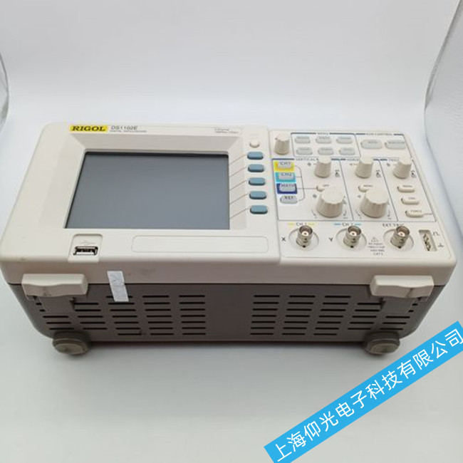 ������Դʾ����DS1102e��ֱ��У���^(gu��)��ȥ��ξS��̎��