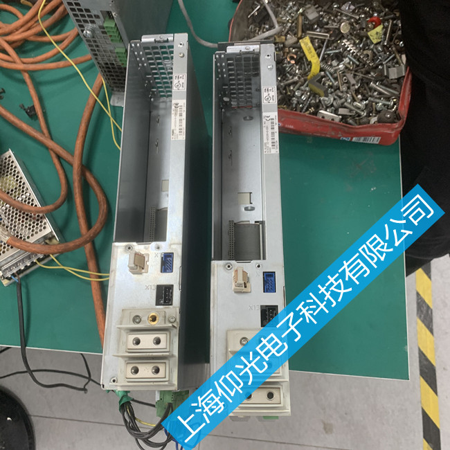紡織行業(yè)專用力士樂驅(qū)動器DKC01.1-040-3-FW報(bào)警F8806維修
