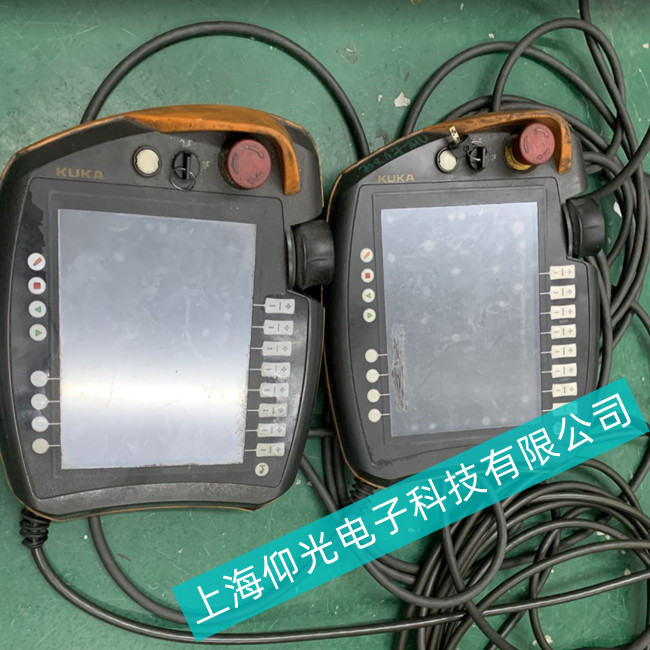 多年經(jīng)驗(yàn)維修KUKA庫卡機(jī)器人示教器不能進(jìn)系統(tǒng)的主要過程