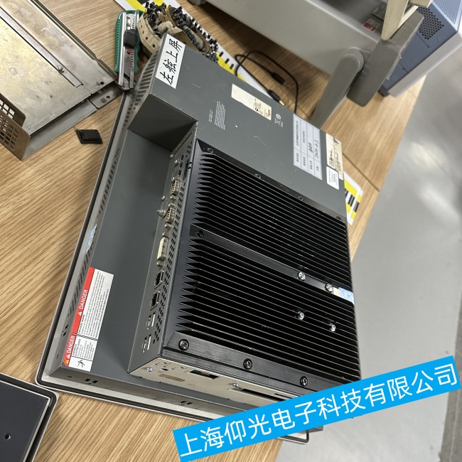 嘉興施耐德工控機(jī)HMIST6400開(kāi)機(jī)屏幕不亮故障維修免費(fèi)檢測(cè)